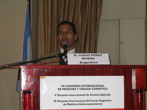 Conferencia del Dr. Fabi�n P�rez Rivera / Dr. Fabi�n P�rez Rivera Exposition